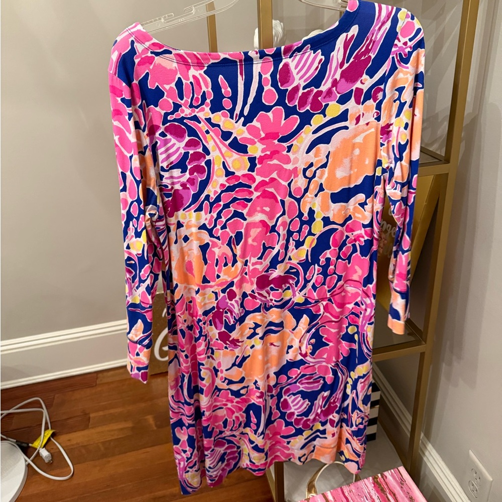 Lilly Pulitzer UPF-50 Sophie Women's Size L in Catch and Release - Picture 5 of 6